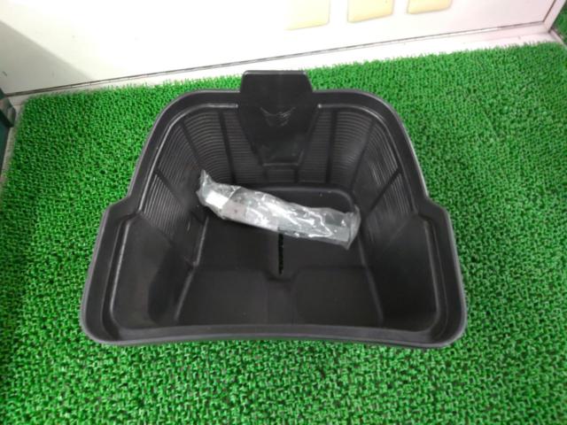 メーカー不明 フロントバスケット ブラック 樹脂製