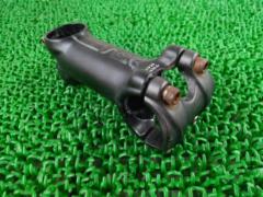 Φ31.8/90mm/7°FELT アルミアヘッドステム ブラック