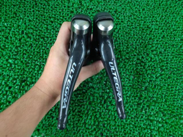 shimano ULTEGRA ST-6800 2×11S STIレバー左右セット