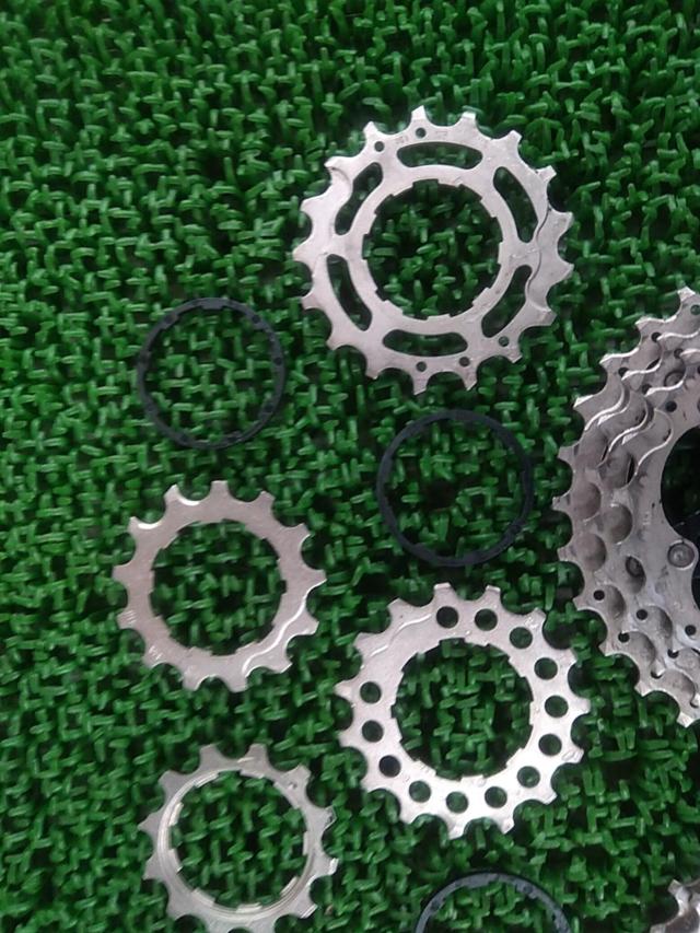 shimano ULTEGRA CS-R8000 11-30T 11Sカセットスプロケット