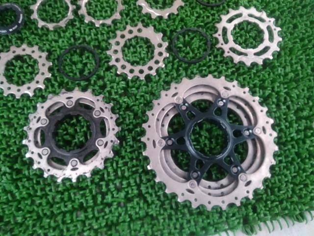 shimano ULTEGRA CS-R8000 11-30T 11Sカセットスプロケット