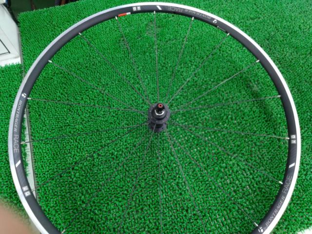 ※前のみ Bontrager RACE アルミホイール フロントのみ