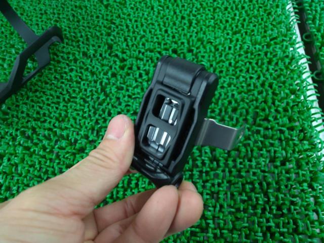 SPECIALIZED  ZEE CAGE II EMT 純正マウント携帯工具