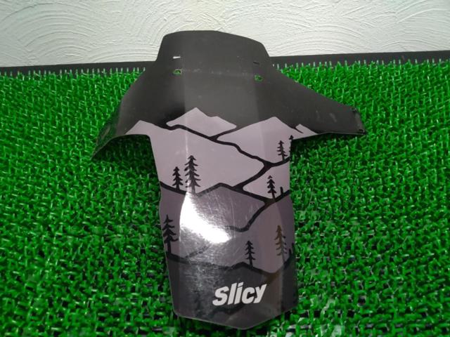 Slicy AM Mudguard Black Forest フロントサスペンションフェンダー ブラック