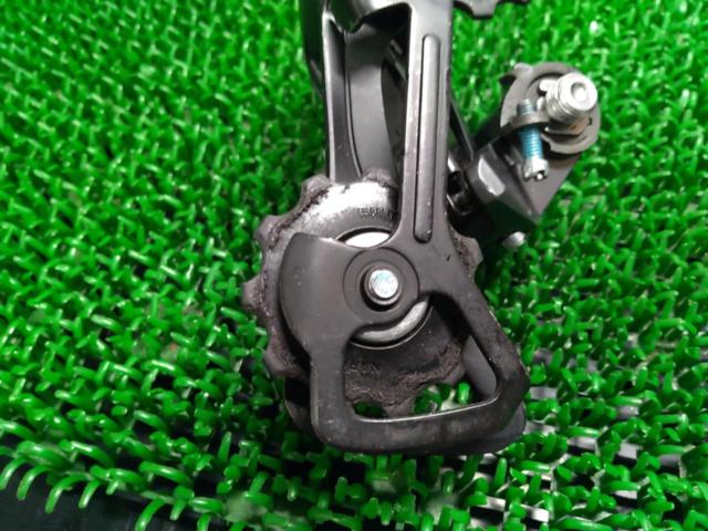 2-8s SHIMANO Claris RD-R2000 リアディレイラー