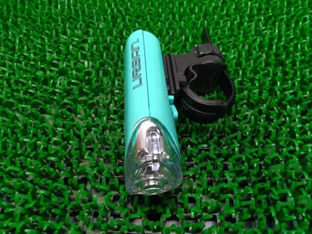 CATEYE URABAN H-EL140 電池式フロントライト チェレステ