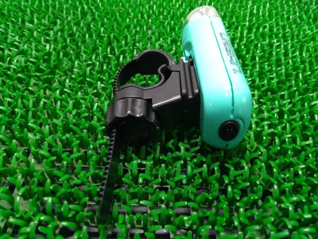 CATEYE URABAN H-EL140 電池式フロントライト チェレステ