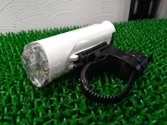 CATEYE  URBAN2 HL-EL160 電池式フロントライト ホワイト