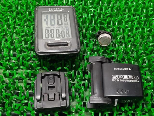 CATEYE VERO WIRELESS+ CC-VT210W サイクルコンピュータ
