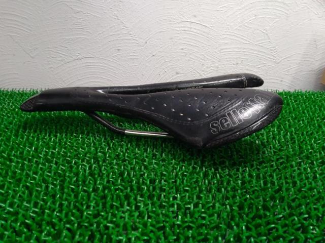 SELLE ITALIA SLC GEL FLOW スポーツ用サドル ブラック