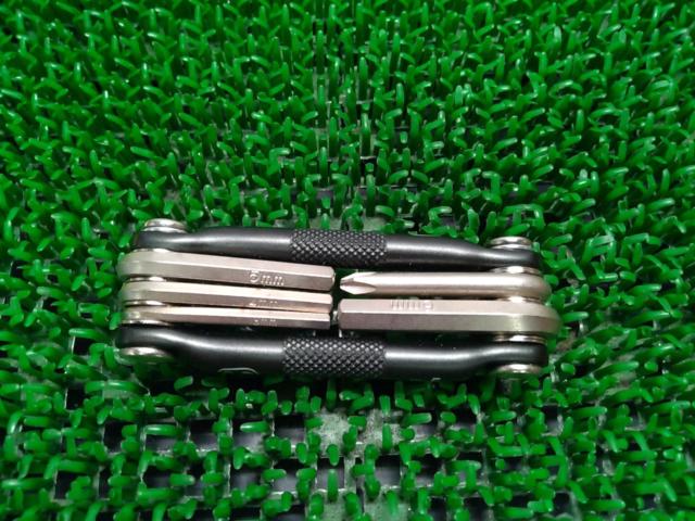 CRANK BROTHERS M5 携帯工具 ブラック