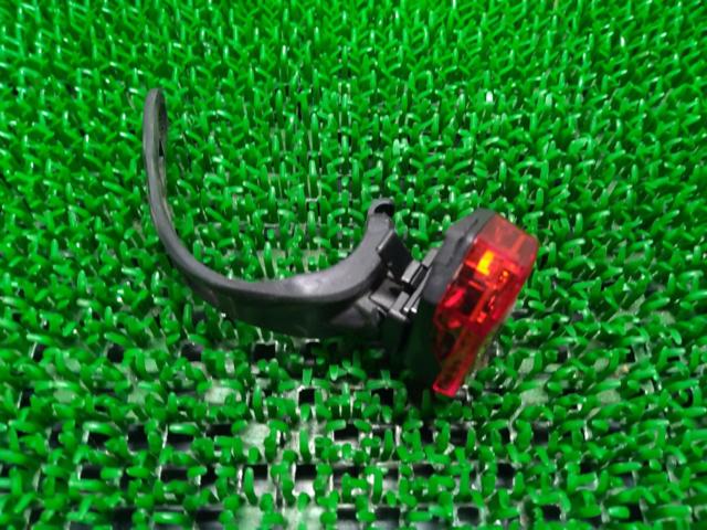メーカー不明 充電式リアライト ブラック