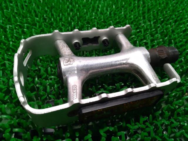 WELLGO M248 アルミフラットペダル シルバー