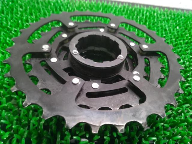 7s 12-32T SHIMANO CS-HG200-7 カセットスプロケット