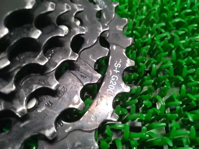 7s 12-32T SHIMANO CS-HG200-7 カセットスプロケット