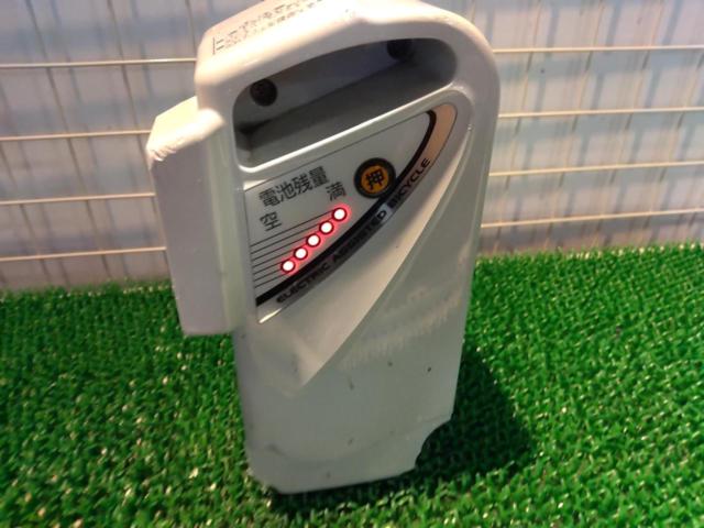 Panasonic NKY274B02 3.1Ah 電動自転車用バッテリー ホワイト