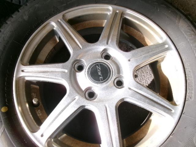BRIDGESTONE
Zart
R7
+
BRIDGESTONE
BLIZZAK
VRX3