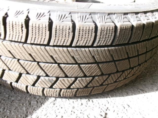 BRIDGESTONE
Zart
R7
+
BRIDGESTONE
BLIZZAK
VRX3