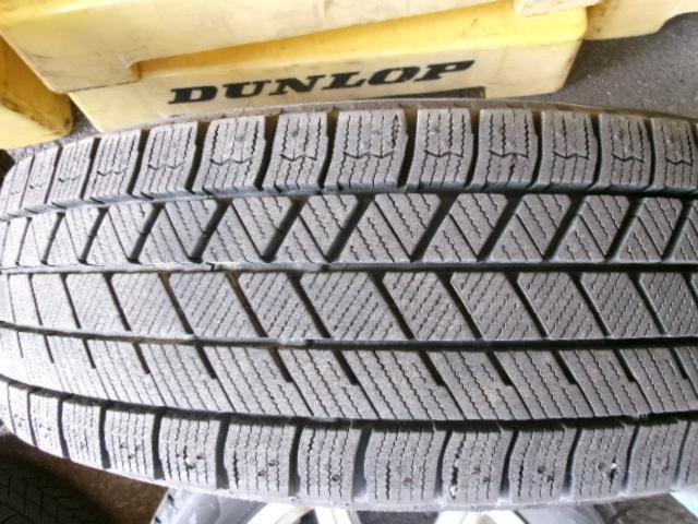 BRIDGESTONE
Zart
R7
+
BRIDGESTONE
BLIZZAK
VRX3