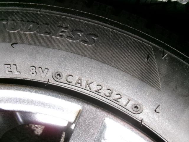 Lehrmeister
BRANDLE-LINE
ELBE
V spoke
+
BRIDGESTONE
BLIZZAK
VRX2