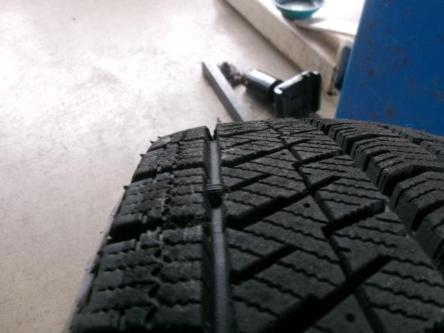 BRIDGESTONE Zart R7 + BRIDGESTONE BLIZZAK VRX2