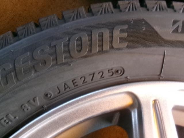 BRIDGESTONE zart R7 + BRIDGESTONE BLIZZAK VRX3
