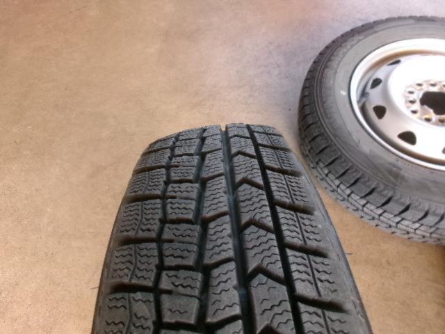 メーカー不明 マルチスチールホイール + DUNLOP WINTERMAXX WM02