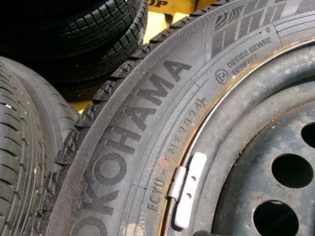 YOKOHAMA iceGUARD iG60