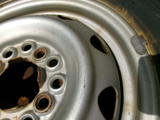 Unknown Manufacturer
Steel wheel
+
DUNLOP
WINTERMAXX
WM02