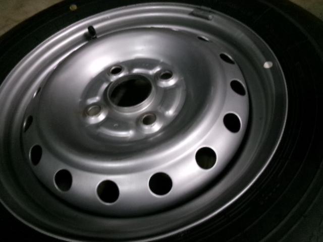 TOPY
Steel wheel
+
BRIDGESTONE
NEWNO
