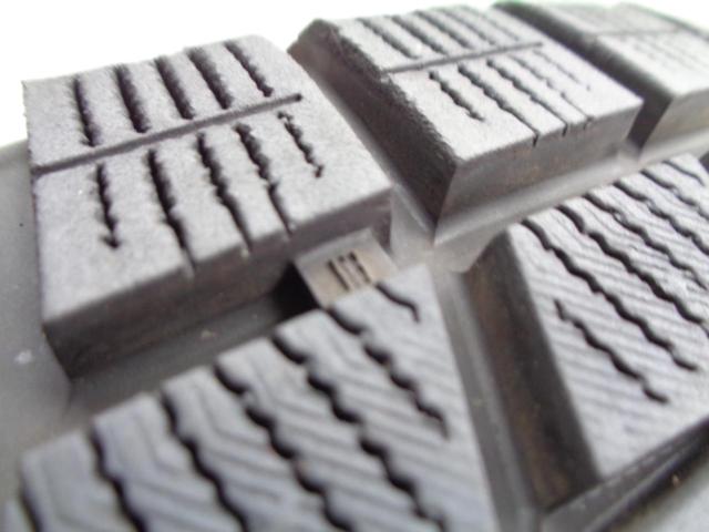 YOKOHAMA iceGUARD iG60