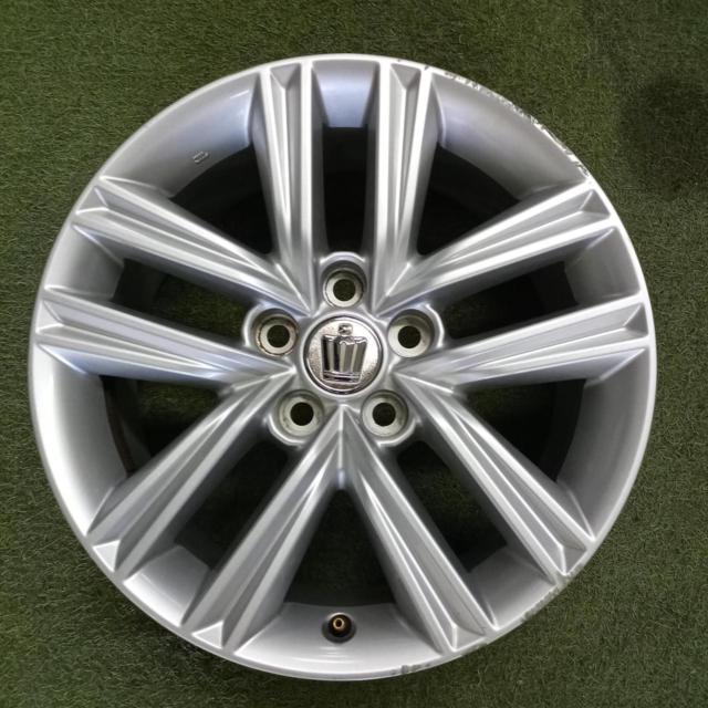 トヨタ純正(TOYOTA) 210系クラウンアスリート前期純正アルミ