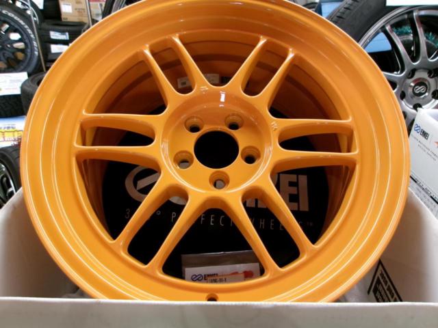 ENKEI x McLaren Limited Edition Model ENKEI
Racing
RPF1