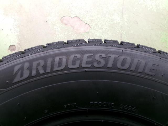 【最新・最強モデル登場!!】BRIDGESTONE BLIZZAK ICEPEAK 265/65R18 116Q XL 4本セット