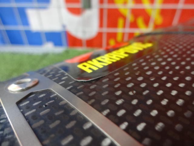 Worth seeing!? AKRAPOVIC
Hexagonal
Carbon slip-on muffler
CBR250RR (MC51) ('17-)