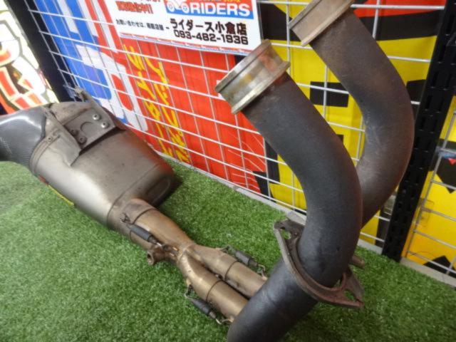 Worth seeing: AKRAPOVIC Titanium
Full exhaust muffler
MT-07 / XSR 700
M403E/M410E (EBL-RM07J/2BL-RM19J) and others