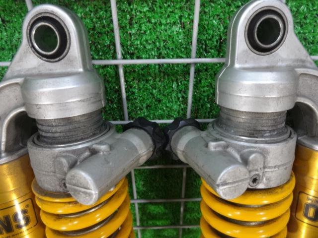 ★一見の価値あり!?OHLINS(オーリンズ) KA1490 ツインリアショック サスペンション ZRX1100/ZRX1200R/ZRX1200S