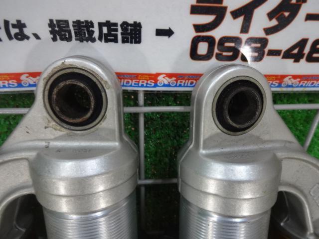 ★一見の価値あり!?OHLINS(オーリンズ) KA133 レジェンド・ツイン リアサスペンション Z750/550GP/500/400J/ゼファーχ/400/750