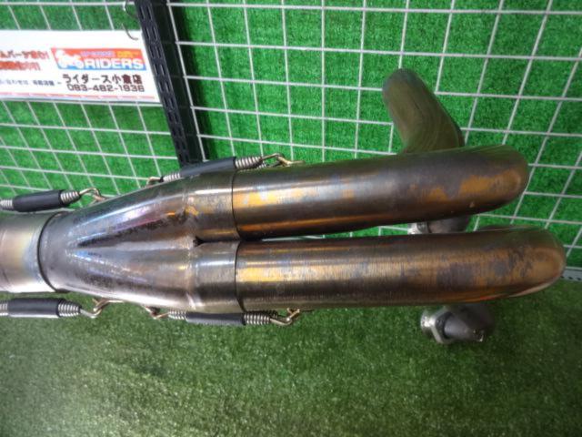 Rare parts! AKRAPOVIC
Titanium Oval
Furueki muffler
Removed from a ZX-12R (ZXT20B) ('06)