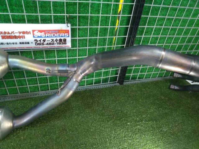  AKRAPOVIC (Akurapo Vittorio h)
Evolution line
Furueki muffler
YZF - R1 ('07 - '08)