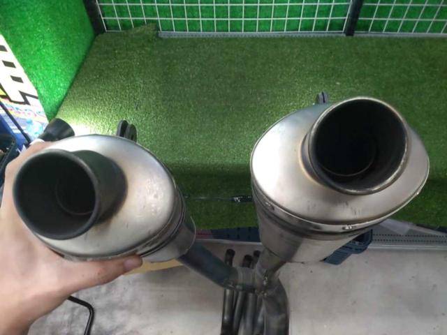  AKRAPOVIC (Akurapo Vittorio h)
Evolution line
Furueki muffler
YZF - R1 ('07 - '08)