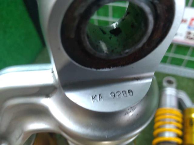 【OHLINS(オーリンズ)】KA928 ツインリアショック ZRX1200DAEG(ダエグ)