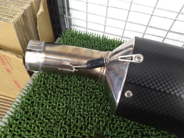 YOSHIMURA R-77S
Cyclone
Carbon end
Ninja250
EX250PE (2BK-EX250P) / Ninja400
EX400GE (2BL-EX400G)
