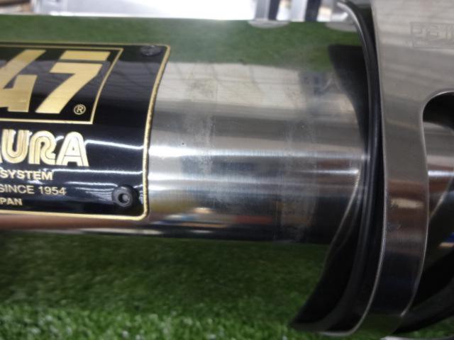 YOSHIMURA
Tri-Oval Cyclone
The out two
2 end
Slip-on muffler
GSX1300RHayabusa
(Domestic 14-17 / EU 08-17 / North America 08-20)