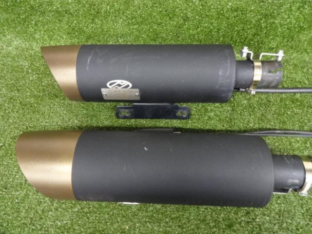 Dr. Jekill & Mr. Hyde
Volume-adjustable slip-on muffler
Fat Bob 114/[FXFBS1870] ('18-'20)