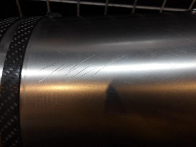 AKRAPOVIC
Slip-on silencer
GSX - R1000 ('05) Remove