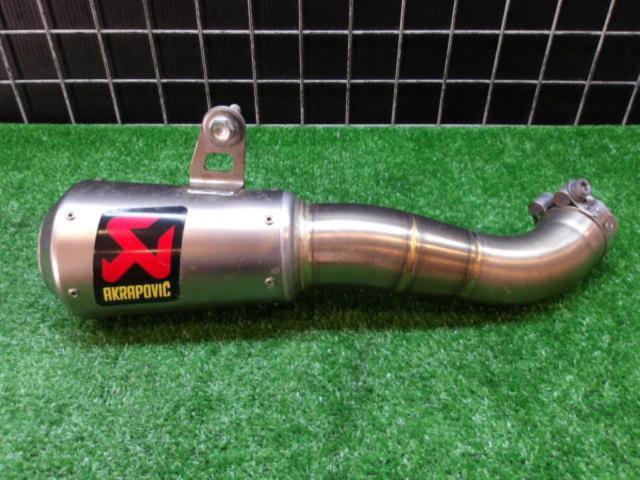 AKRAPOVIC (Akurapo Vittorio h)
GP style
Slip-on silencer
YZF-R25/MT-25 (JBK-RG10)
