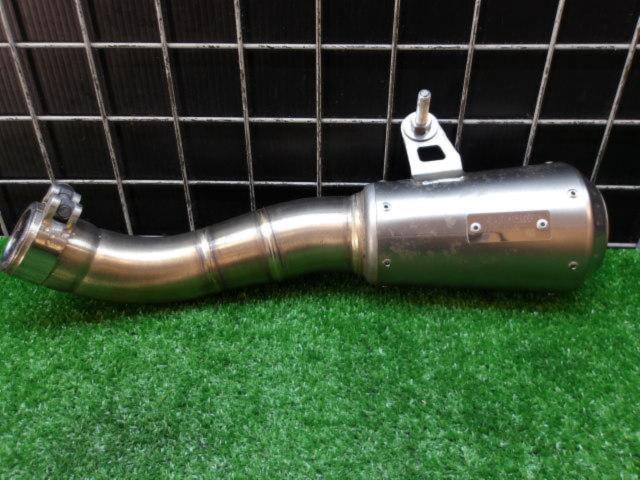 AKRAPOVIC (Akurapo Vittorio h)
GP style
Slip-on silencer
YZF-R25/MT-25 (JBK-RG10)