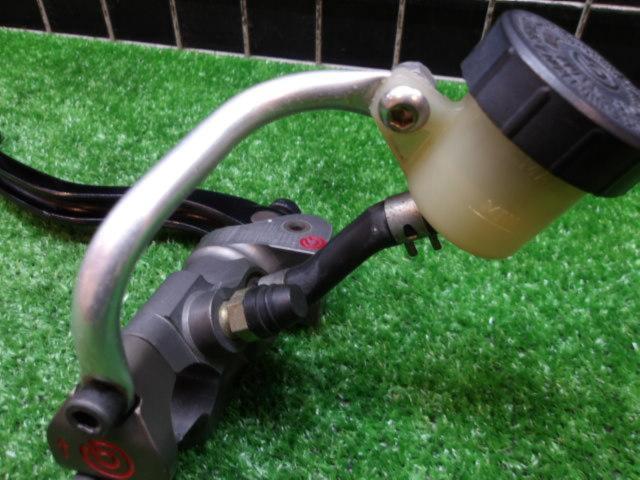 Brembo (Brembo)
Radial clutch master cylinder
Φ 16 × 18