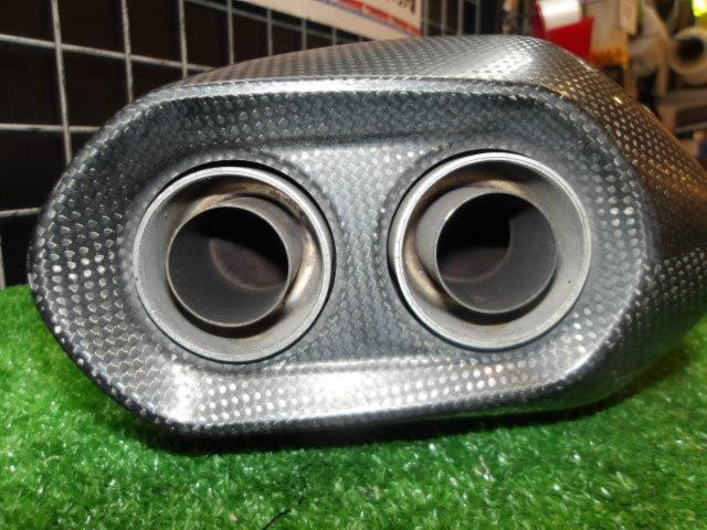  AKRAPOVIC (Akurapo Vittorio h)
Slip-on
Line
Silencer
Removed 1190 ADOVENTURE ('15)